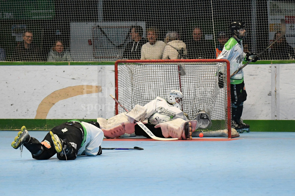 Deggendorf Pflanz : Hilden Flames | Niederlage für die Deggendorf Pflanz: Torfrau Theresa Brunner (Deggendorf Pflanz Herren 1)  - Realisiert mit Pictrs.com