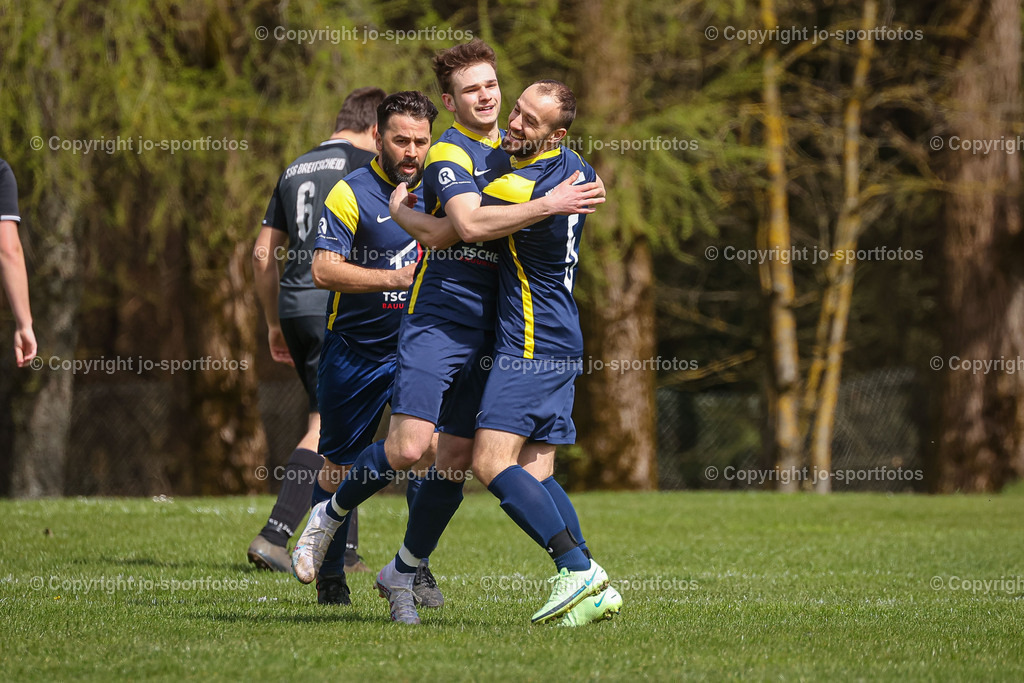 BQ3I2715 | 23.04.2023; Kreisliga C Dillenburg; Rasenplatz Hirzenhain; SSV Hirzenhain - SSG Breitscheid II; Ergebnis: 5:0 (3:0)