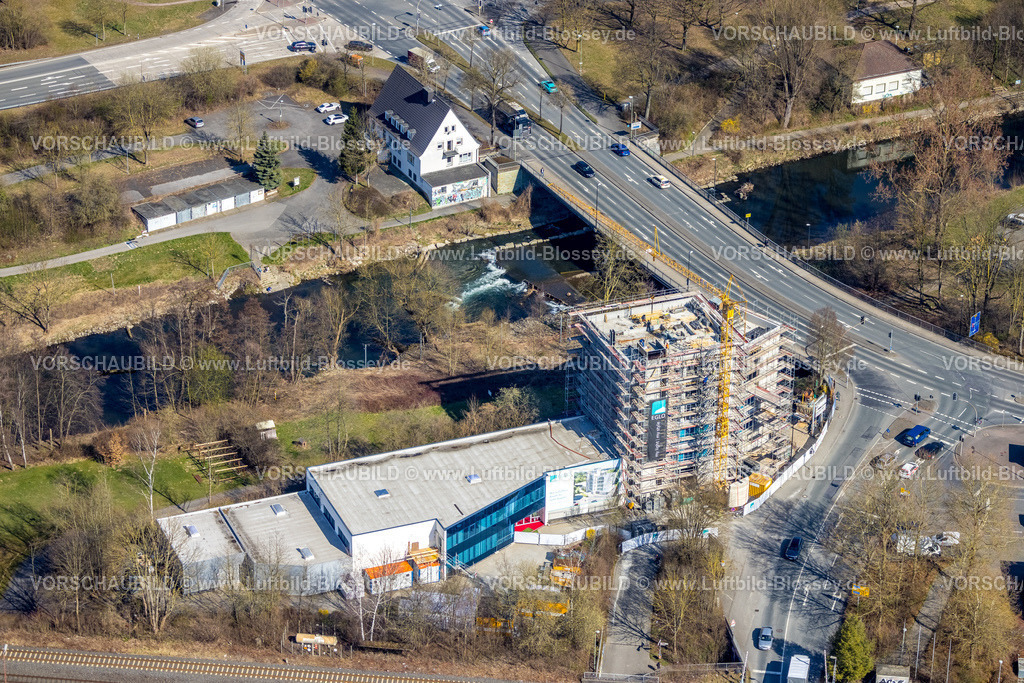 Arnsberg220301931Neheim | Luftbild, Baustelle und neuer Anbau Eglo Leuchten an der Kleinbahnstraße in Neheim, Arnsberg, Sauerland, Nordrhein-Westfalen, Deutschland