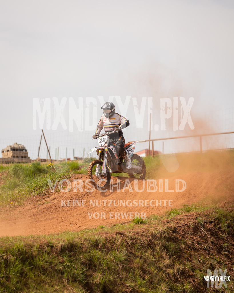 866A4118 | mxndyyvipix