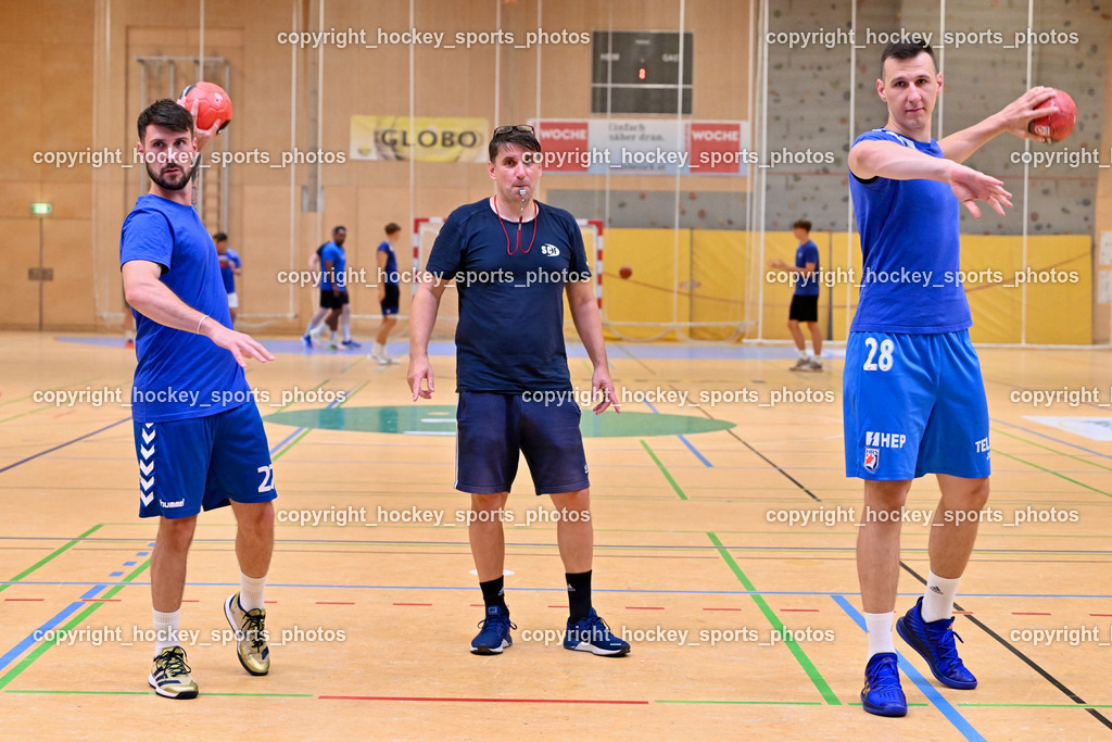 SC Ferlach Teainigs-Start | Luka Pernovsec, Headcoach SC Ferlach BEGUS Robert, Toni Perkusic, SC Ferlach Training Start  22.07.2024 in Ferlach (Ballspielhalle Ferlach), Austria, (Photo by Bernd Stefan)