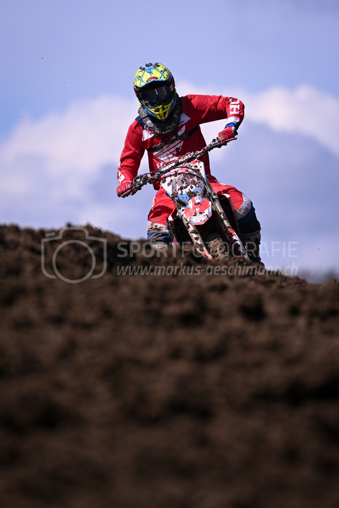 Motocross Schlatt bei Winterthur - 29. April 2023 | #795 Mueller Stefan aus Murgenthal (CH) auf Honda in der Kategorie MX2 am Motocross Schlatt bei Winterthur, 29. April 2023.
Instagram: @mx_schlatt | @mc_wila | @sam_schweiz
Bild: Sportfotografie Markus Aeschimann | www.markus-aeschimann.ch - Realisiert mit Pictrs.com