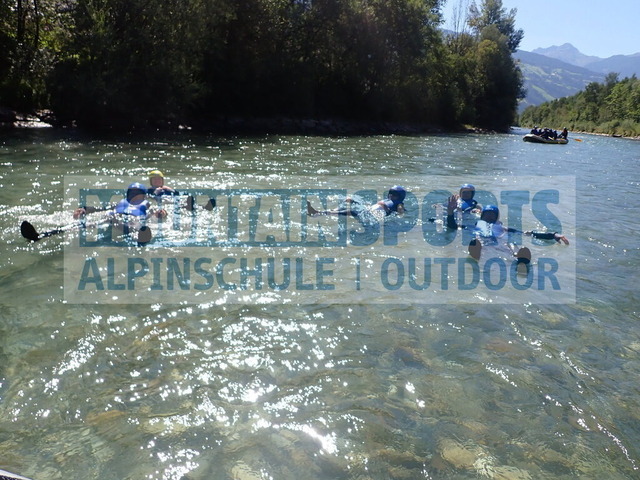 P7230041 | Bestelle die Bilder deines Berg- oder Wasser-Abenteuers mit Mountain Sports bequem von zu Hause aus direkt über unseren Online Fotoshop von pictrs.com. - Realisiert mit Pictrs.com