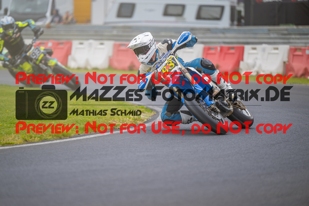 MaZZes-Fotomatrix-20260508-55566 | G4