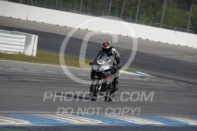 2024_08_30_PBK_13464 | Sportfotografie; SlowMotion; Video; Rennstrecke; Hafeneger; Speer; Racing; RSE; BMW; CBO; Trackday; Motorsportarena; Hockenheimring; Brno; Most; Barcelona; Valencia