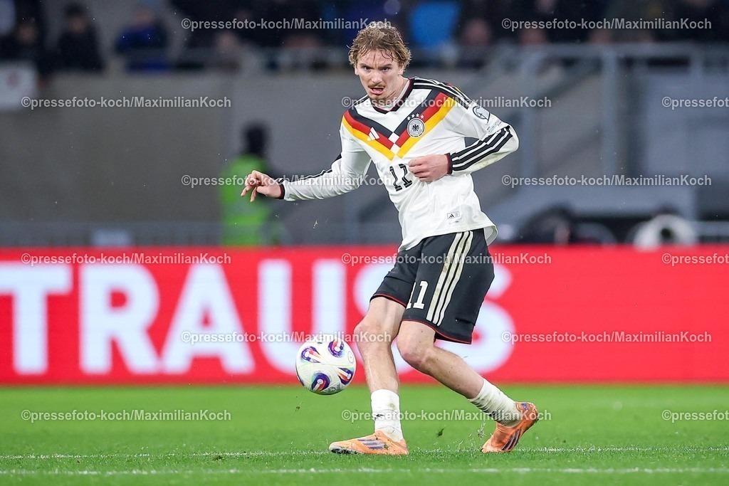 DFB14112501128 | 14.11.2025, Fußball, Länderspiel, WM-Qualifikation Europa, Deutschland - Luxemburg, Stade de Luxembourg (Croix de Gasperich, Luxemburg), 9. Spieltag, Saison 2025 2026: Nick Woltemade (GER #11)  Regulations prohibit any use of photographs as image sequences and or quasi-video.