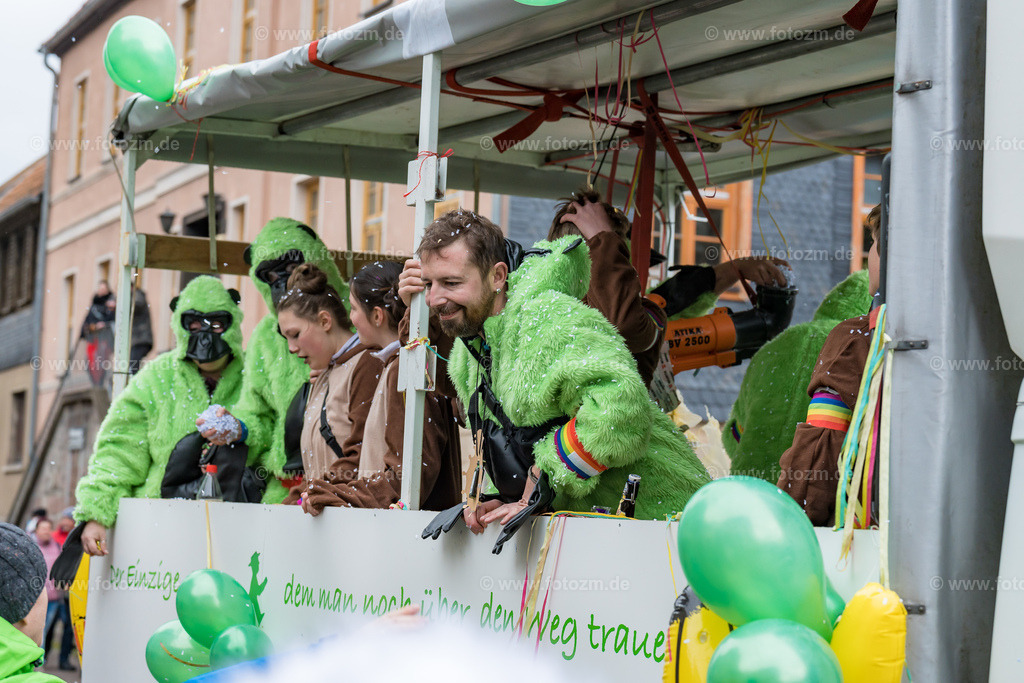 Festumzug_Benshausen_2023-0103 | Entdecken Sie die Schönheit von Veranstaltungen mit unserem Bildershop für professionelle Veranstaltungsfotos. Tauchen Sie ein in eine Welt voller lebendiger Bilder, die die Atmosphäre und die Emotionen von unvergesslichen Momenten einfangen. - Realisiert mit Pictrs.com