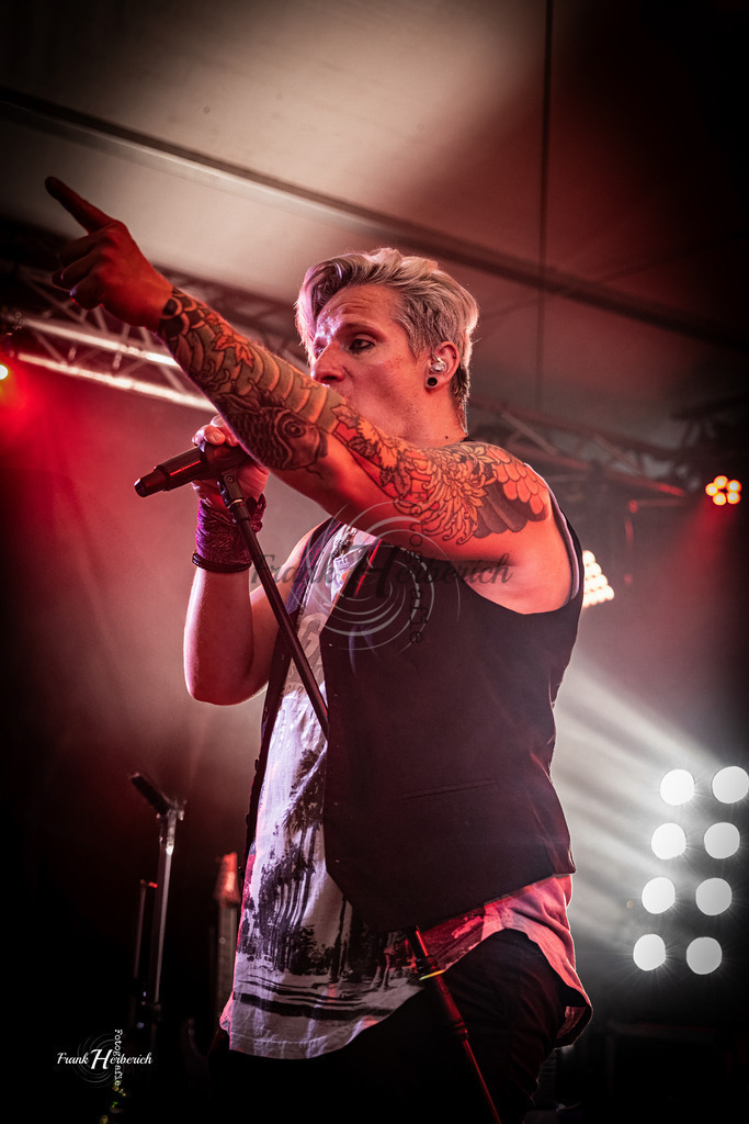 Audio Gun | Frank Herberich Fotografie, Frank Herberich, Fotografie, Hochzeit, Portrait, St. Peter Ording, Ording, Westerhever, Nordsee, Frank Fotografie, Hardheim,  Odenwald,Walldürn, Band,Eventfotografie - Realized with Pictrs.com