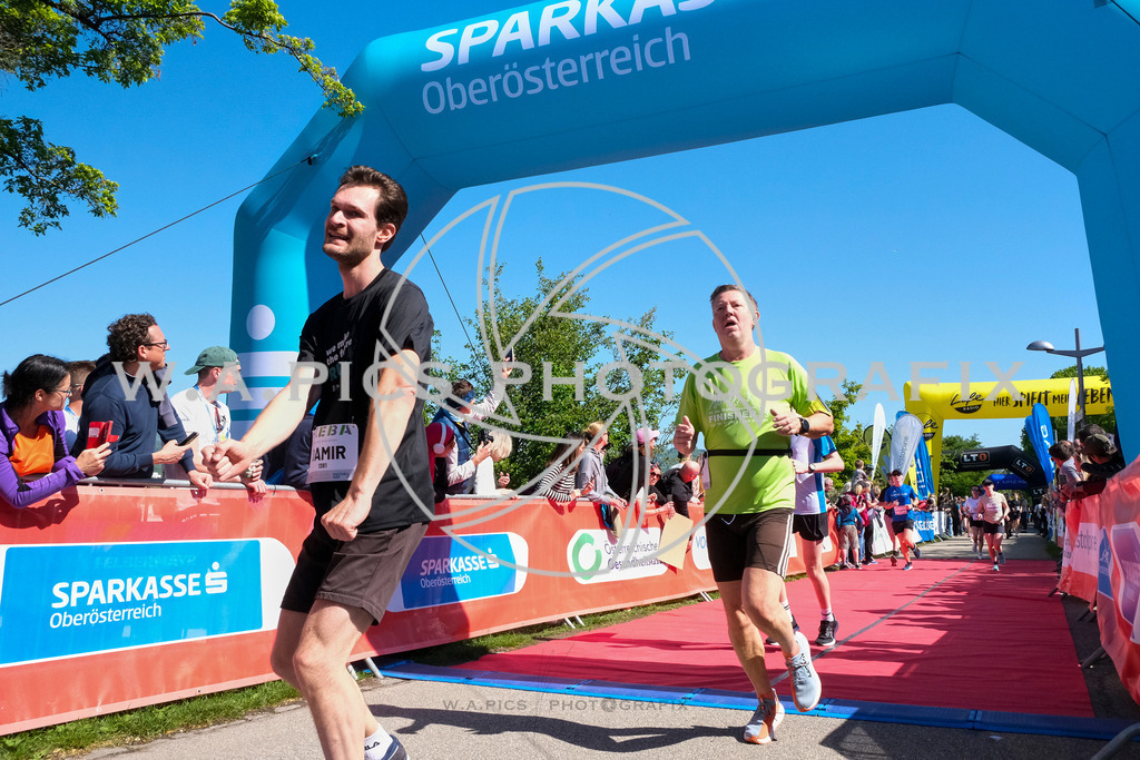 ..... | LINZ,AUSTRIA,27.April 24, Int. 3 Brückenlauf Linz  , Image shows: Photo: WAPICS / Michael ring