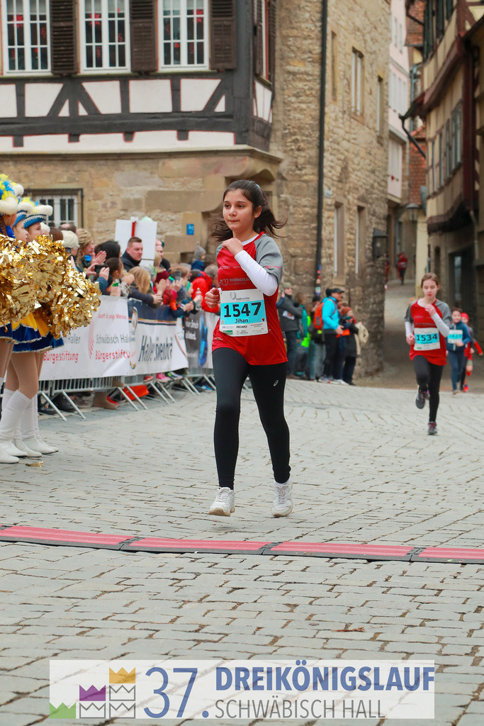 Stadtwerke Jugendlauf 1700m | 3 Koenigslauf 2023 - Realisiert mit Pictrs.com