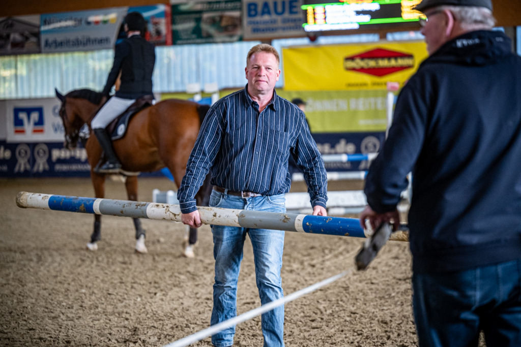 2026-10-Isterberg-Springen-11-2-0321 | Entdecke hochwertige Reitturnierfotos von Foto Oger. Professionell, emotional und authentisch – jetzt Lieblingsmomente im Shop bestellen.Deutschlandweite Turnierfotografie. - Realisiert mit Pictrs.com
