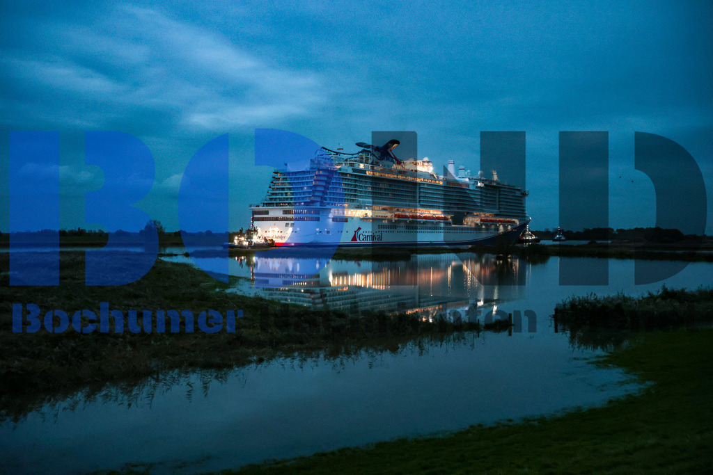  30.10.2023 - 
 | Sebastian Sendlak / Bochumer Nachrichtendienst (BOND) - Ueberfuehrung Carnival Jubilee - Meyer Werft Papenburg - Realisiert mit Pictrs.com