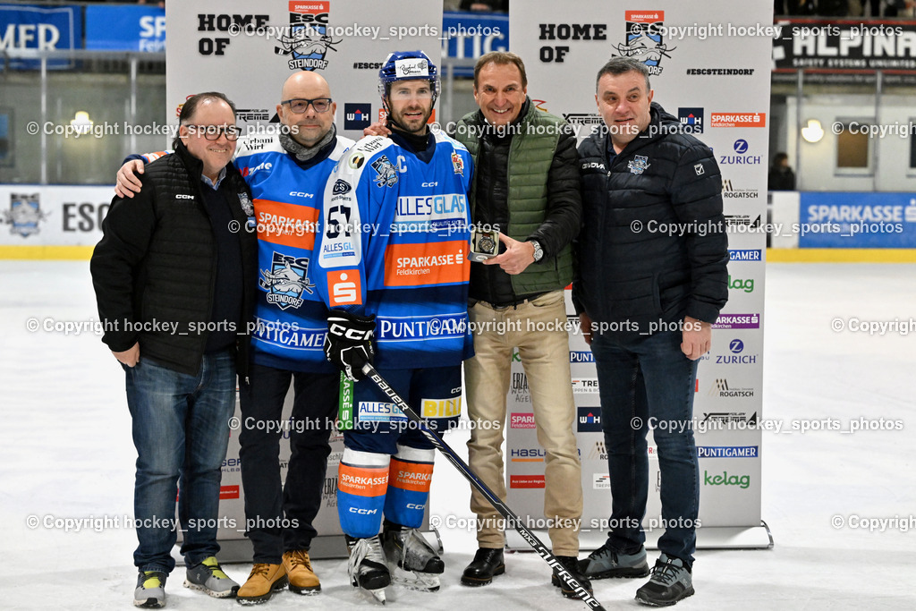 ESC SPARKASSE STEINDORF vs. EHC Althofen | Sportlicher Leiter ESC Steindorf Armin Ratz, #57 Wilfan Franz ESC Steindorf, Sektionsleiter ESC Steindorf Hans Tschernutter, Udo Bergner Vorstand Sparkasse Feldkirchen, Vorstandsdirektor Sparkasse Feldkirchen Gerhard Greimer, ESC SPARKASSE STEINDORF vs. EHC Althofen, ESC SPARKASSE STEINDORF vs. EHC Althofen am 06.03.2026 in Steindorf (Ossiachersee Halle), Austria, (Photo by Bernd Stefan)