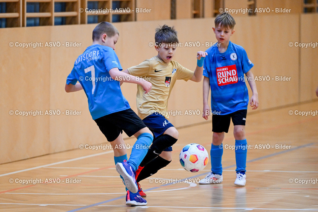 ASVÖ_ Fussballturnier SV Gallneukirchen_ 09.02.2025-40 | 09.02.2025, Gallneukirchen, AUT, ASVÖ, Fussball Nachwuchs Hallenturnier 2025, SV Gallneukirchen im Bild Teilnehmer U 9©Harald Dostal / fodo.media - Realisiert mit Pictrs.com
