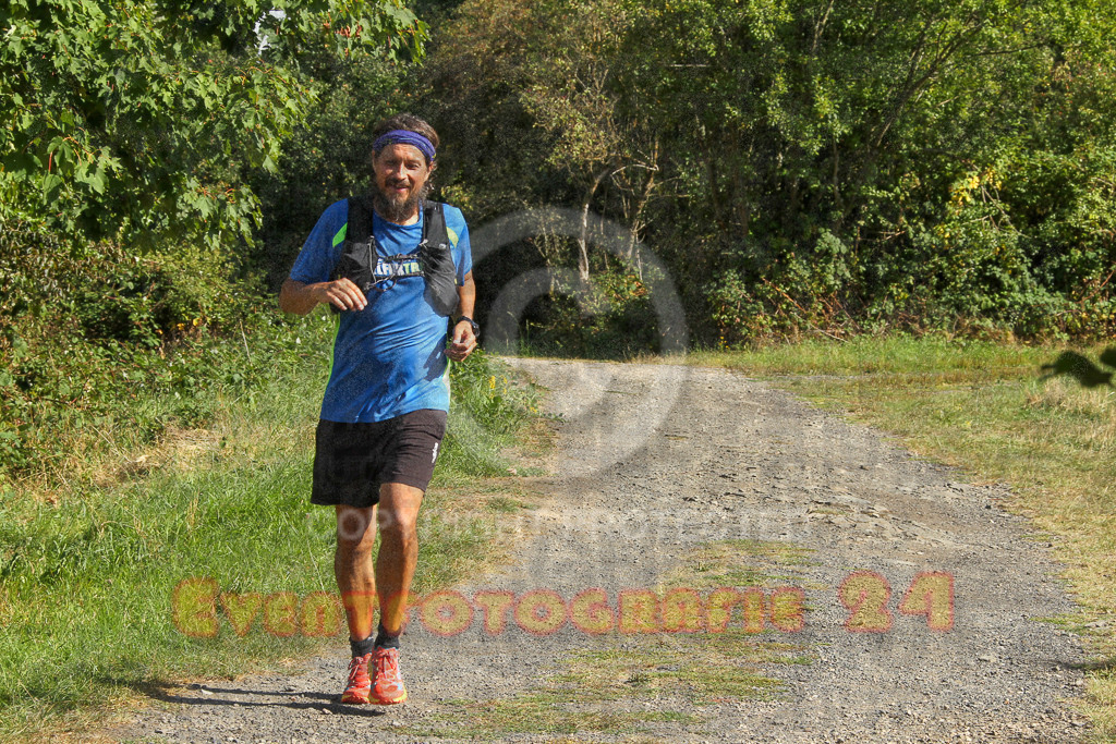 250830_1554_EV4_4561 | Sportfotografie im Rhein-Sieg Kreis, Köln, Bonn, NRW, Rheinland Pfalz, Hessen, etc. Unser Tätigkeitsfeld umfasst den Laufsport vom Volkslauf über den Marathon, Duathlon, Triathon bis zum Ultralauf wie Kölnpfad Ultra oder Schindertrail.