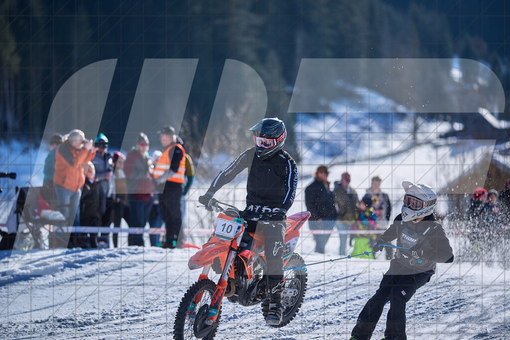 10. Holzknecht Skijöring in Gosau am Dachstein, Oberösterreich, Österreich am 08.02.2025Foto: © 2025 Martin Bihounek / martinbihounek.com | 08.02.2025: 10. Holzknecht Skijöring in Gosau am Dachstein, Oberösterreich, ÖsterreichFoto: © 2025 Martin Bihounek / martinbihounek.comInsta: @martinbihounekcomFB: @martinbihounekphotography