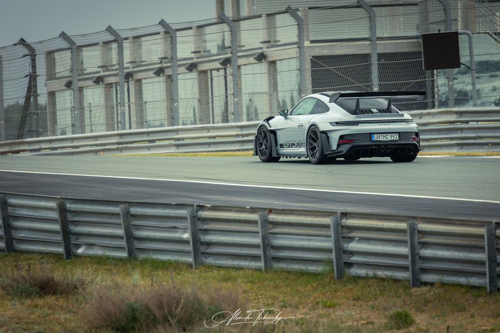 R6AT1182 _Alexander Tschuncky | Entdecken Sie die faszinierende Welt von Alexander Tschuncky Arts: Kreative Fotografie, atemberaubende Automobilkunst und hochwertiger Bilderdruck. Lassen Sie sich inspirieren! - Realisiert mit Pictrs.com