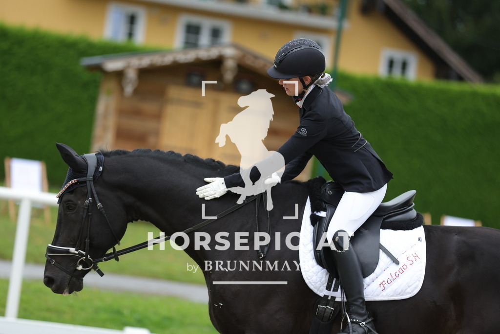 0P6A8646 | Willkommen bei Brunnmayr - Design & Fotografie – Ihrem Spezialisten für Reitturniere und Pferdeveranstaltungen in Oberösterreich, Salzburg und Bayern! Seit über 17 Jahren sind wir leidenschaftlich dabei.