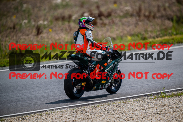 MaZZes_FotoMatrix_220723_7635 | PRO SUPERSTOCK