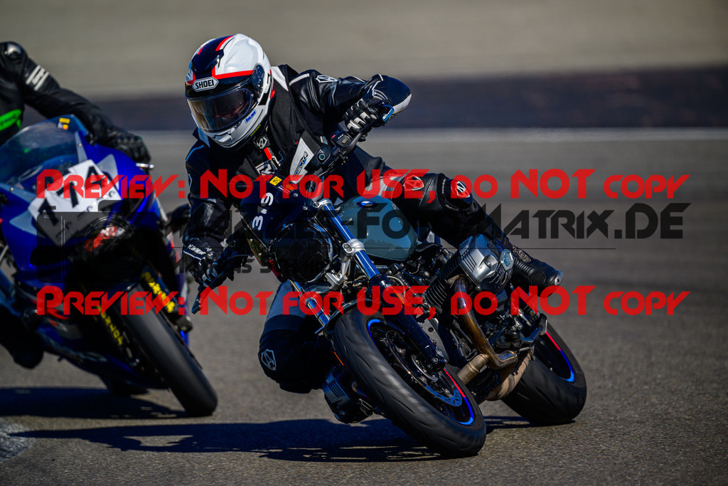 MaZZes_Fotomatrix_20250407_6007705_2-89 | GELB