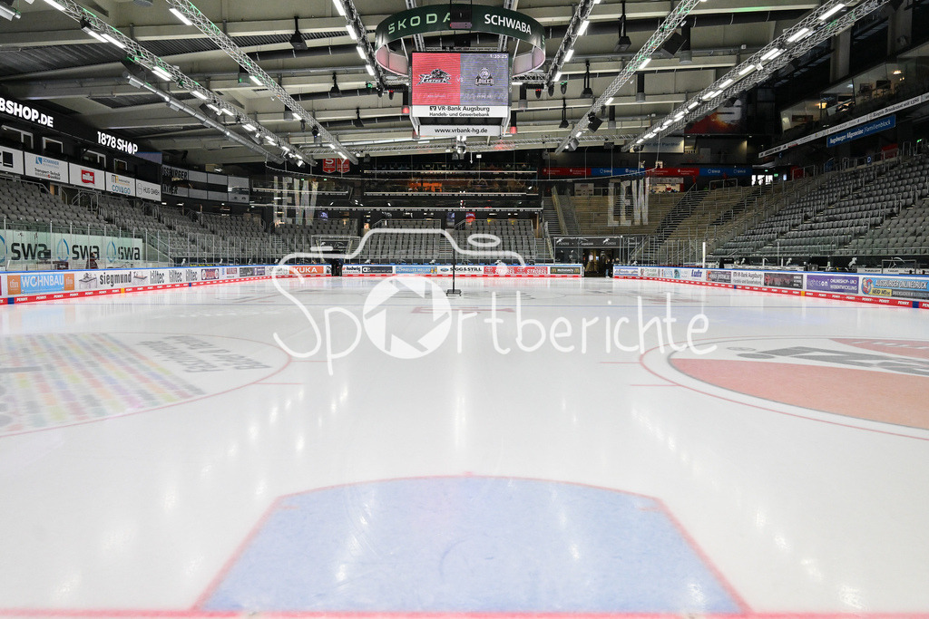Augsburger Panther - Löwen Frankfurt  | Das Curt Frenzel Stadion in Augsburg vor der Partie gegen Frankfurt / Symbolbild / Eishalle / Eisstadion / DEL: Augsburger Panther - Loewen Frankfurt, Curt Frenzel Stadion am 12.01.2025