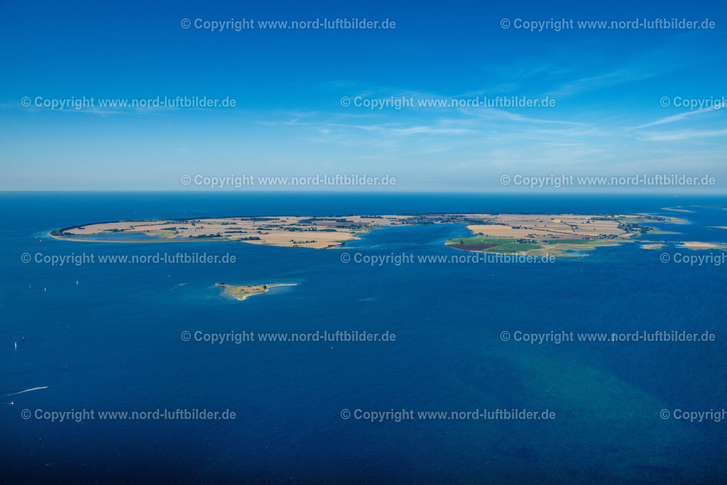 Poel_Insel_Ostsee_ELS_9232100822 | INSEL POEL 10.08.2022 Küstenbereich der Poel - Insel in Insel Poel an der Ostsee im Bundesland Mecklenburg-Vorpommern. // Coastal area of the Poel - Island in Insel Poel at the Baltic Sea in the state Mecklenburg - Western Pomerania. Foto: Martin Elsen
