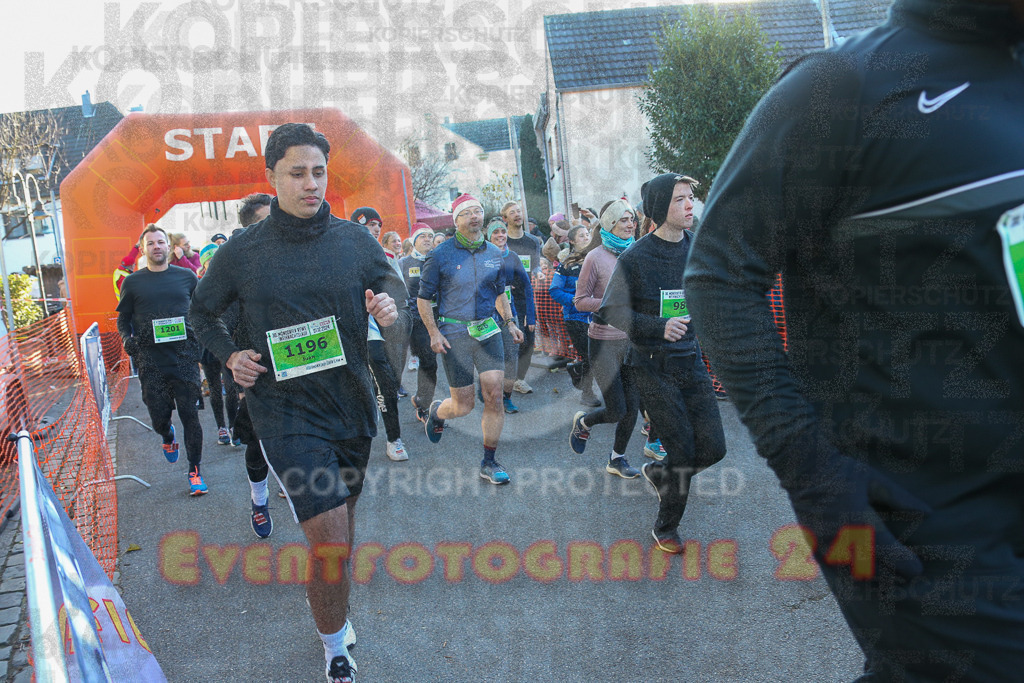 241201_1026_EX1_8187 | Sportfotografie im Rhein-Sieg Kreis, Köln, Bonn, NRW, Rheinland Pfalz, Hessen, etc. Unser Tätigkeitsfeld umfasst den Laufsport vom Volkslauf über den Marathon, Duathlon, Triathon bis zum Ultralauf wie Kölnpfad Ultra oder Schindertrail.
