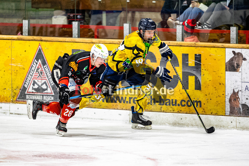Bayernliga Eishockey, TSV Peißenberg Miners gegen EC Pfaffenhofen am 15.1.23 in Peißenberg | Bayernliga Eishockey, TSV Peißenberg Miners gegen EC Pfaffenhofen am 15.1.23 in Peißenberg