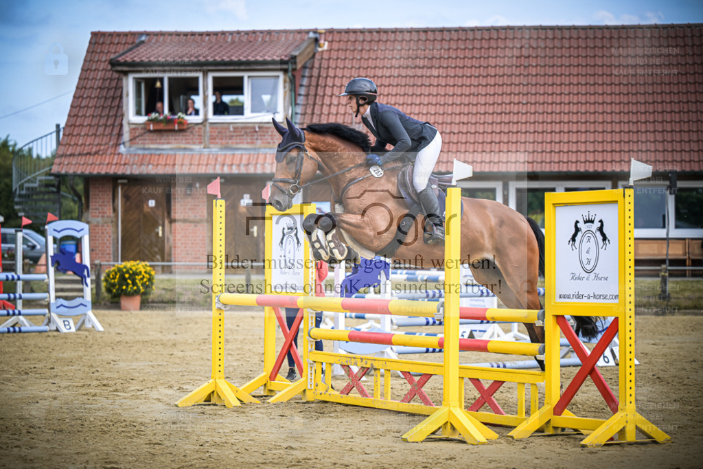 DOS_5885 | Entdecke hochwertige Reitturnierfotos von Foto Oger. Professionell, emotional und authentisch – jetzt Lieblingsmomente im Shop bestellen. - Realisiert mit Pictrs.com
