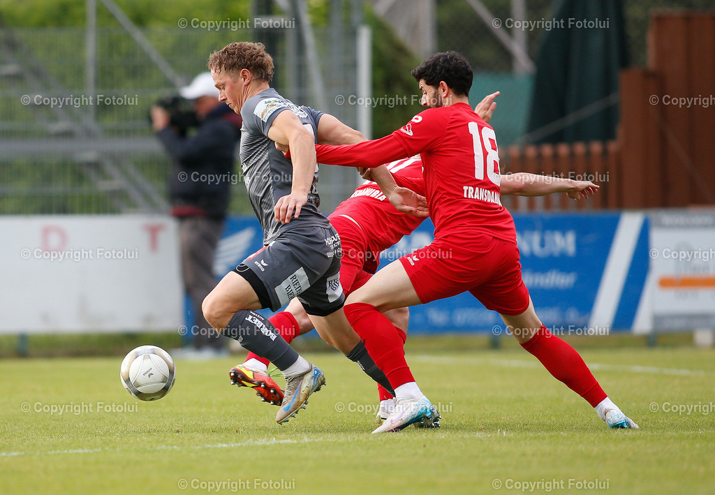 A_LUI_23052025_05 | SPORT FUSSBALL REGIONALLIGA MITTE ASKOE OEDT-UNION GURTEN 23.0.2025 IM BILD:BUENYAMIN KARATAS (OEDT) UND JAKOB KREUZER (GURTEN) FOTO:FOTOLUI