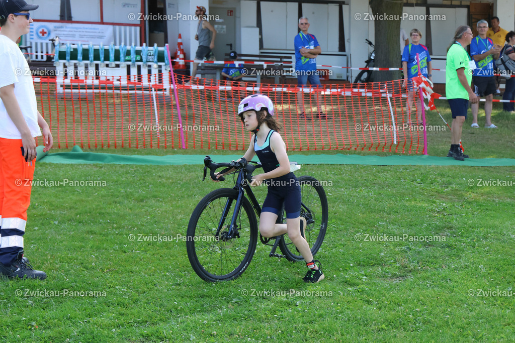 Tag 1 Rad Klein-008 | Urban. Natur. Panorama. Luftbild. 
Der Bildershop für aufregende Perspektiven!
Für Deko, Wandbild und Kalender!
Wir bringen LED-Bilder zum Leuchten!

