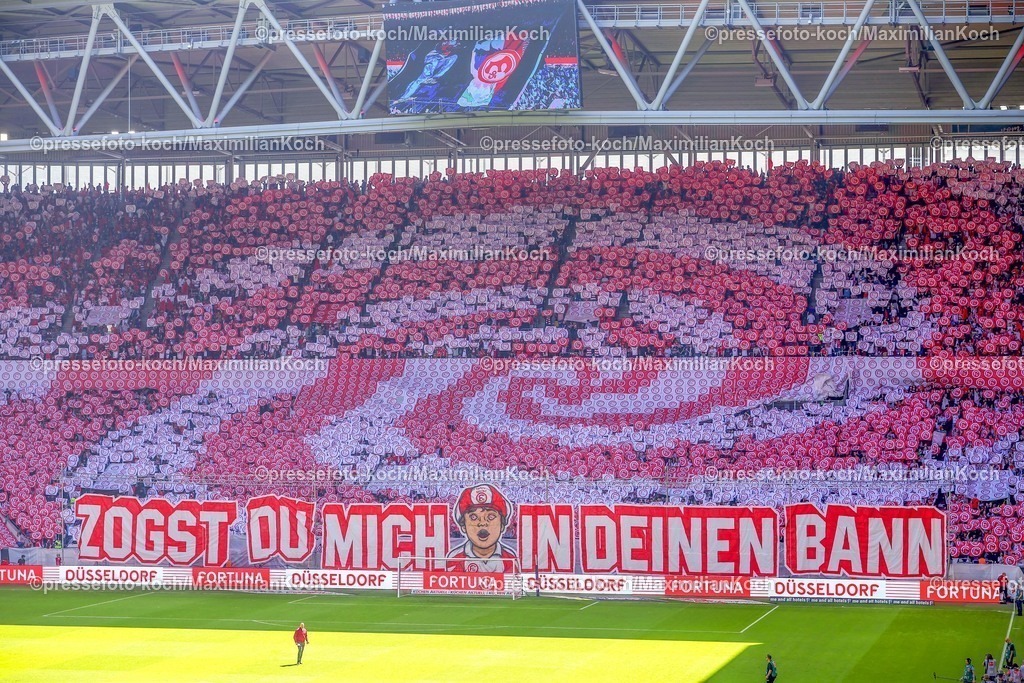 F9510052501016 | 10.05.2025, Fußball, Fortuna Düsseldorf - FC Schalke 04, 2. Fußball Bundesliga, Merkur Spiel-Arena, Saison 2024 2025: Choreografie Choreo vor dem Siel Tribüne Fans Schon als Kind zogst du mich in deinen Bann Banner SchriftzugDFB regulations prohibit any use of photographs as image sequences and or quasi-video.