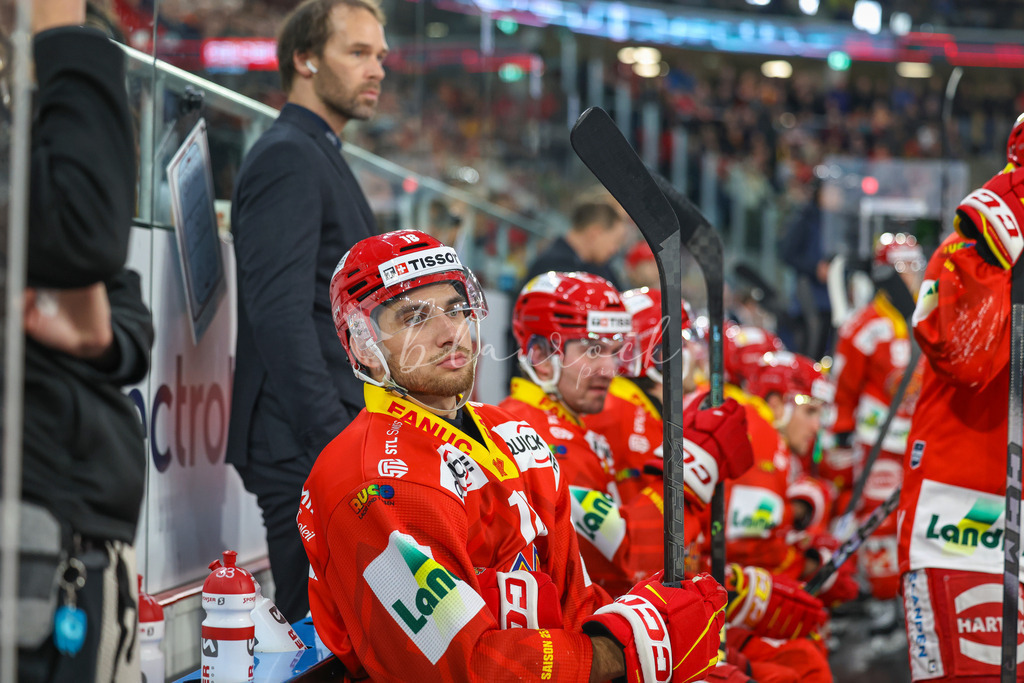 EHCB vs EHCK_wb-1538 | Sportbilder, Sportfotograf, Hochzeits- und Eventfotografin, Flugshows, Portraits und Tiershooting, Aviation, Downhill, Nationalleague, Swissleague, International