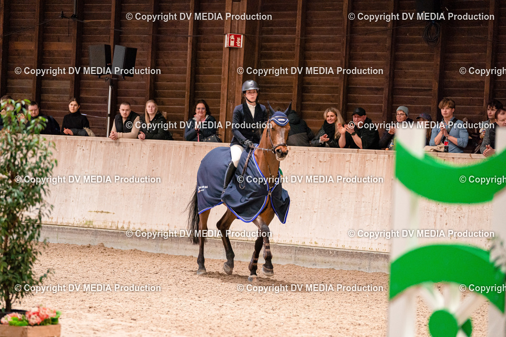 Springen Tag 3-582 | dv-media-shop - Realisiert mit Pictrs.com