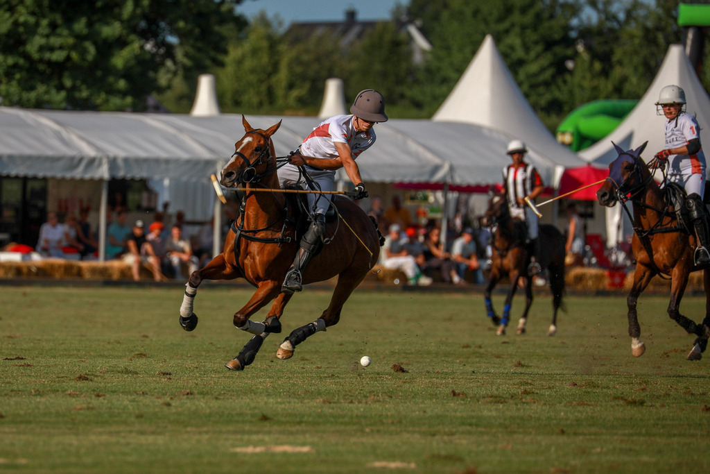 3_FreiluftmanufakturVsLandRover_200525_060 | Bildergalerie von Sport-Ereignissen aber auch von weiteren spannenden Dingen - nicht nur vom Niederrhein. In Anlehnung an den bekannten Spruch von Hanns Dieter Hüsch heißt das Motto: "Niederrhein ist überall".  - Realisiert mit Pictrs.com