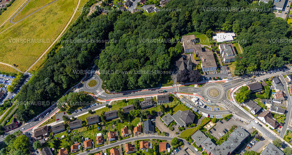 Hamm240705984 | Luftbild, links Kreisverkehr Hammer Straße und Bülowstraße nahe Autohaus Potthoff, Baustelle neuer Kreisverkehr Hammer Straße und Friedrich-Ebert-Straße, evang. Kreuzkirche und Jacobus-Stift, Sterntaler Kita, EFG Evangelisch-Freikirchliche Gemeinde Bockum-Hövel (Baptisten), Wohngebiet Bockum-Hövel, Hamm, Ruhrgebiet, Nordrhein-Westfalen, Deutschland