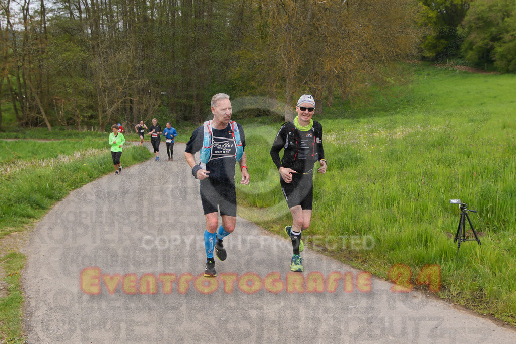 220501_1017_EV8_0348 | Sportfotografie im Rhein-Sieg Kreis, Köln, Bonn, NRW, Rheinland Pfalz, Hessen, etc. Unser Tätigkeitsfeld umfasst den Laufsport vom Volkslauf über den Marathon, Duathlon, Triathon bis zum Ultralauf wie Kölnpfad Ultra oder Schindertrail.