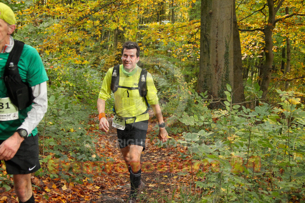 251026_1249_EV4_5877 | Sportfotografie im Rhein-Sieg Kreis, Köln, Bonn, NRW, Rheinland Pfalz, Hessen, etc. Unser Tätigkeitsfeld umfasst den Laufsport vom Volkslauf über den Marathon, Duathlon, Triathon bis zum Ultralauf wie Kölnpfad Ultra oder Schindertrail.