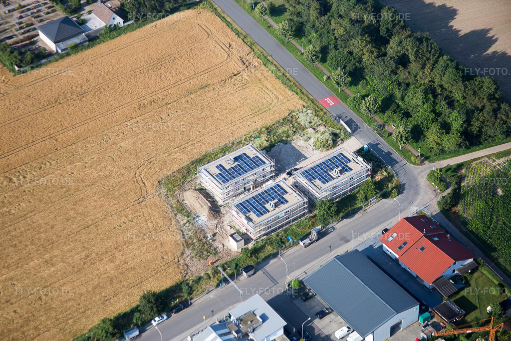 Luftbild: Ortsansicht im Ortsteil Auerbach in Bensheim im Bundesland Hessen in Deutschland. Foto: IMG_091476.jpg vom 07.07.2016 durch Werner Riehm/FLY-FOTO.de