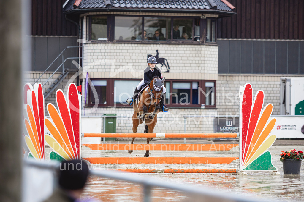 240426_Olfen-Vinnum_PonyTrophy-127 | Deine schönsten Turniermomente als professionelle Fotos! Entdecke hochwertige Pferdesport-Fotografie im Online-Shop. Jetzt Fotos finden & bestellen!