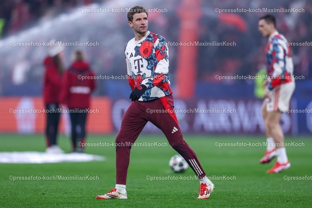 UCL11032502208 | 11.03.2025, Fußball, UEFA Champions League, Bayer 04 Leverkusen - FC Bayern München, Achtelfinale Rückspiel, BayArena, Saison 2024 2025: Thomas Müller (FC Bayern #25)DFB regulations prohibit any use of photographs as image sequences and or quasi-video.