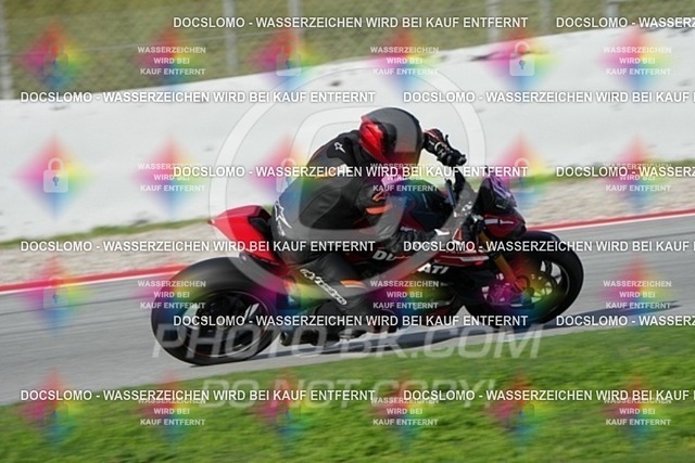2024_10_27_PBK_31111 | Sportfotografie; SlowMotion; Video; Rennstrecke; Hafeneger; RSE; Speer; Trackday; Motorsportarena; Hockenheimring; Brno; Most; Barcelona; Valencia, Benny; Kaetzmer;
