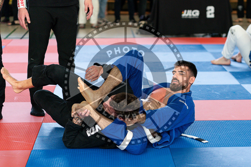 20250510PBB0977 | Athletes compete during the JJLG Berlin Open Jiu-Jitsu Championship on May 10, 2025 in Berlin, Germany. © Chiara Dazi / photoblackbelt