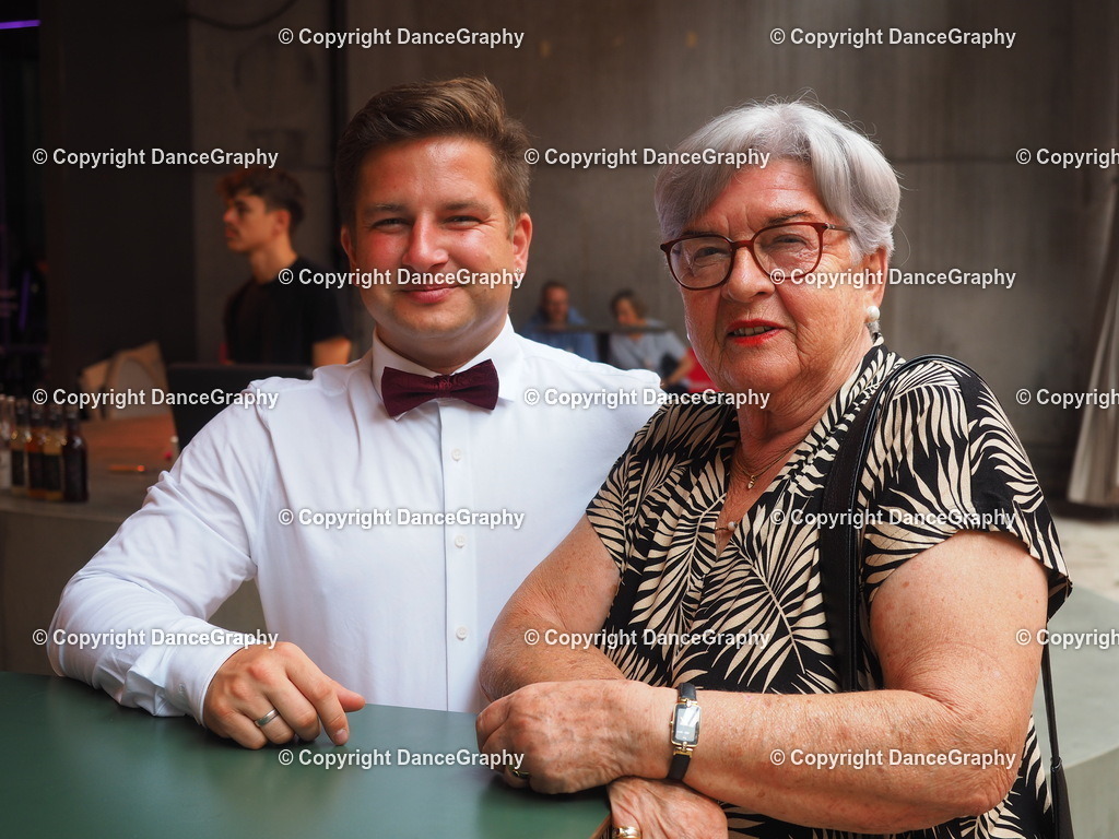 P7261377 | DanceGraphy - Realisiert mit Pictrs.com