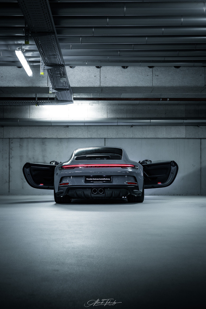 911 GT3 Touring Clausi | Entdecken Sie die faszinierende Welt von Alexander Tschuncky Arts: Kreative Fotografie, atemberaubende Automobilkunst und hochwertiger Bilderdruck. Lassen Sie sich inspirieren! - Realisiert mit Pictrs.com