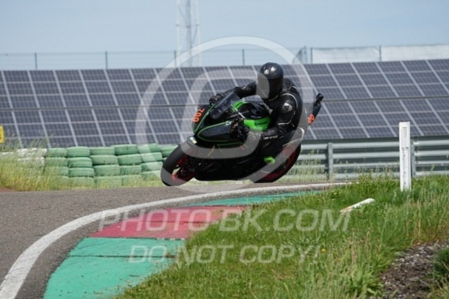 2024_05_14_PBK_23394 | Sportfotografie; SlowMotion; Video; Rennstrecke; Hafeneger; Speer; Racing; RSE; BMW; CBO; Trackday; Motorsportarena; Hockenheimring; Brno; Most; Barcelona; Valencia