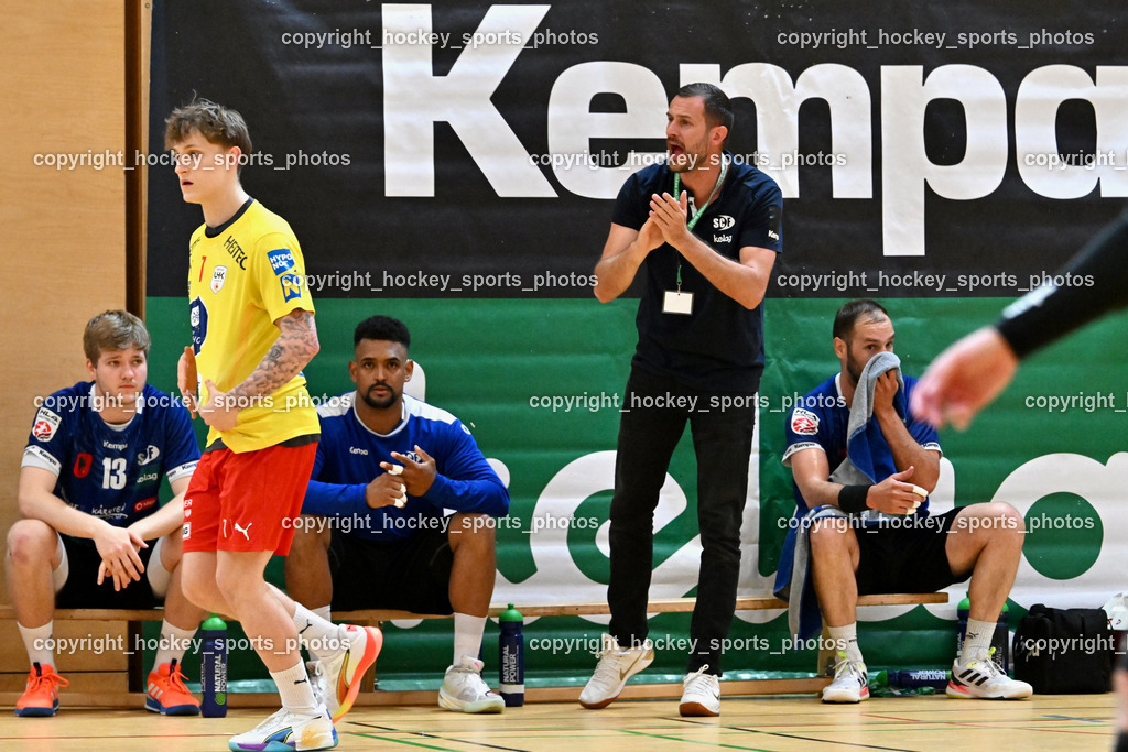 SC Ferlach vs. UHK Krems | #7 GAYDUSEK Marc UHK KREMS, Asisstentcoach SC Ferlach Pomorisac Dean, #13 GYSIN David SC Ferlach, #50 GONZALEZ-MARTINEZ Adonis SC Ferlach, #57 LEBAN Patrik SC Ferlach, SC Ferlach vs. UHK Krems, SC Ferlach vs. UHK Krems am 02.05.2026 in Ferlach (Ballspielhalle Ferlach), Austria, (Photo by Bernd Stefan)