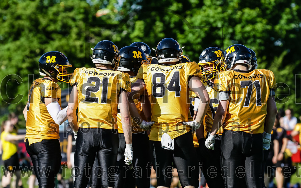 2022-05-14_144_Erding_Bulls_gegen_Munich_Cowboys_2 | Erding, Deutschland, 14.05.2022:
Fußball, Regionalliga 2022, 3. Spieltag, Erding Bulls gegen Munich Cowboys 2, Endergebnis: 20:30

Foto: Christian Riedel / fotografie-riedel.net