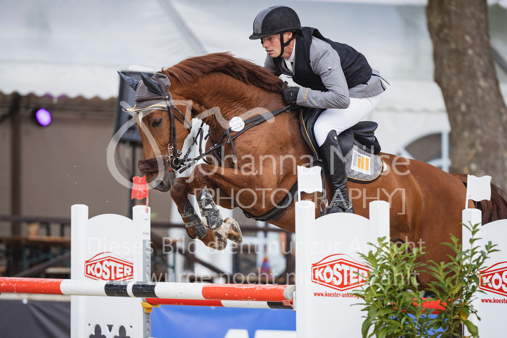250711_BHO_2Ph-M2-2-816 | Deine schönsten Turniermomente als professionelle Fotos! Entdecke hochwertige Pferdesport-Fotografie im Online-Shop. Jetzt Fotos finden & bestellen!