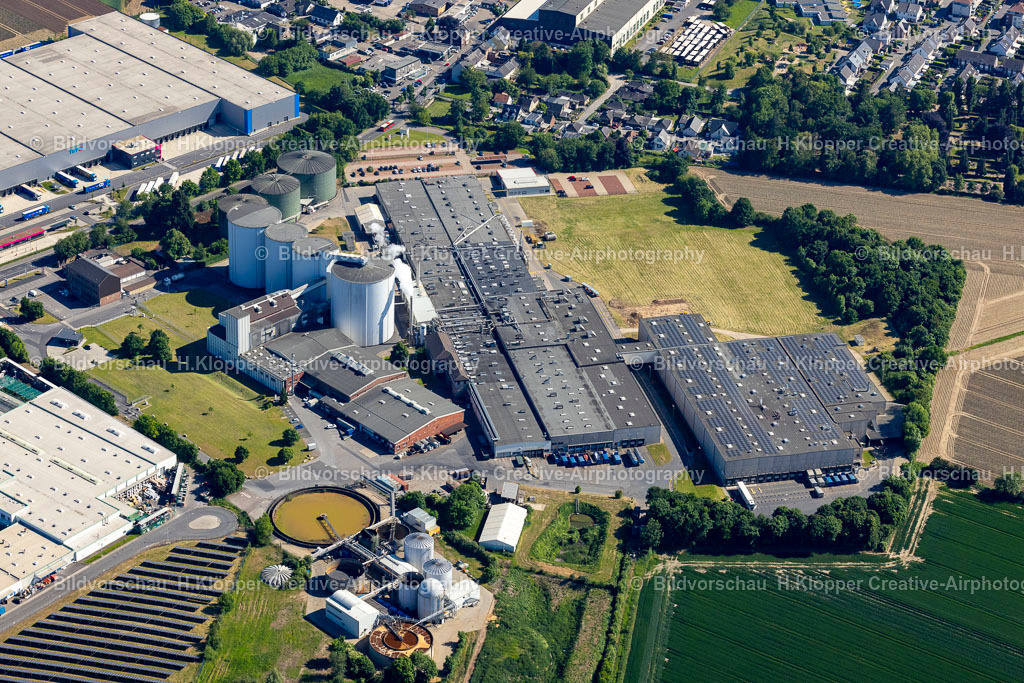 Luftbild Grevenbroich-3486 | Luftbildfotografie und Luftbild Lebensmittel- Hersteller der Intersnack Deutschland SE in Grevenbroich im Bundesland Nordrhein-Westfalen, Deutschland - Realisiert mit Pictrs.com